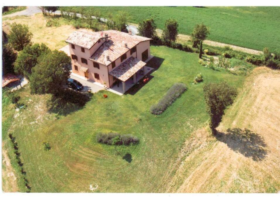 Paradiso Sulle Colline Parmensi 메데사노 외부 사진